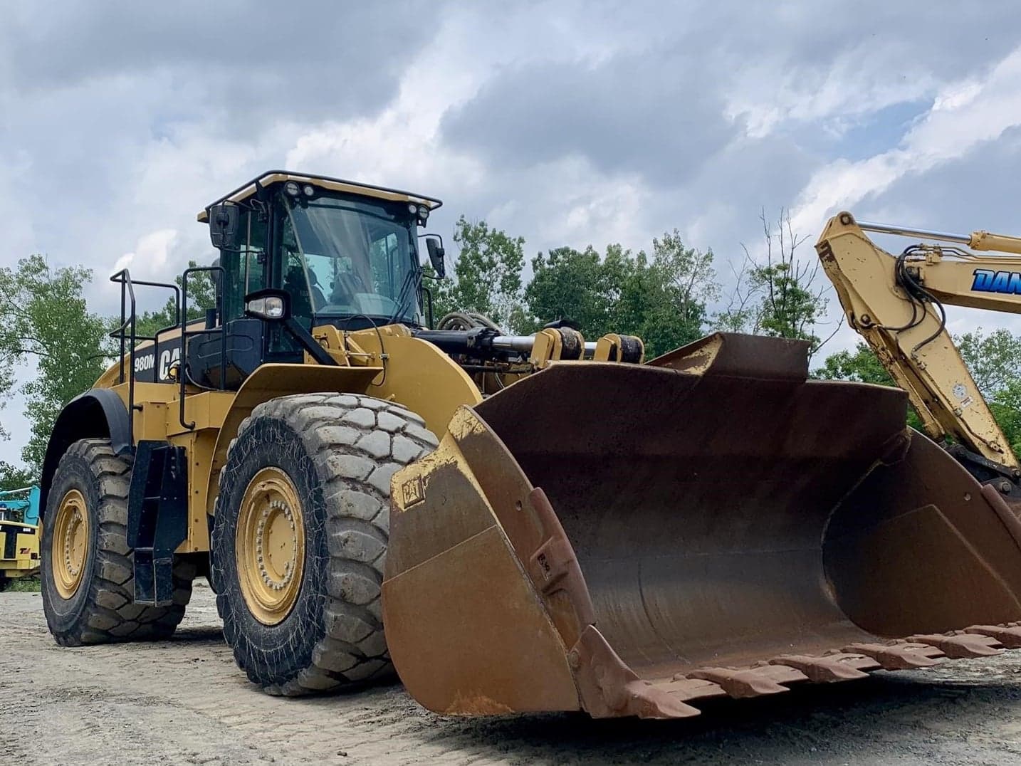 2016 CATERPILLAR 980M